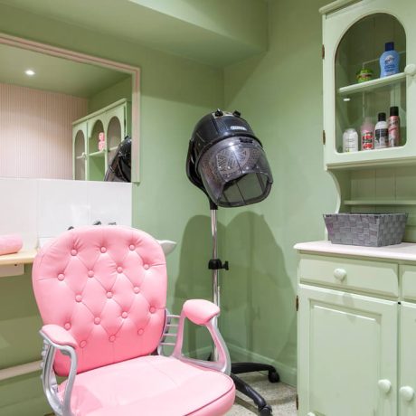 Salon At The Spinney